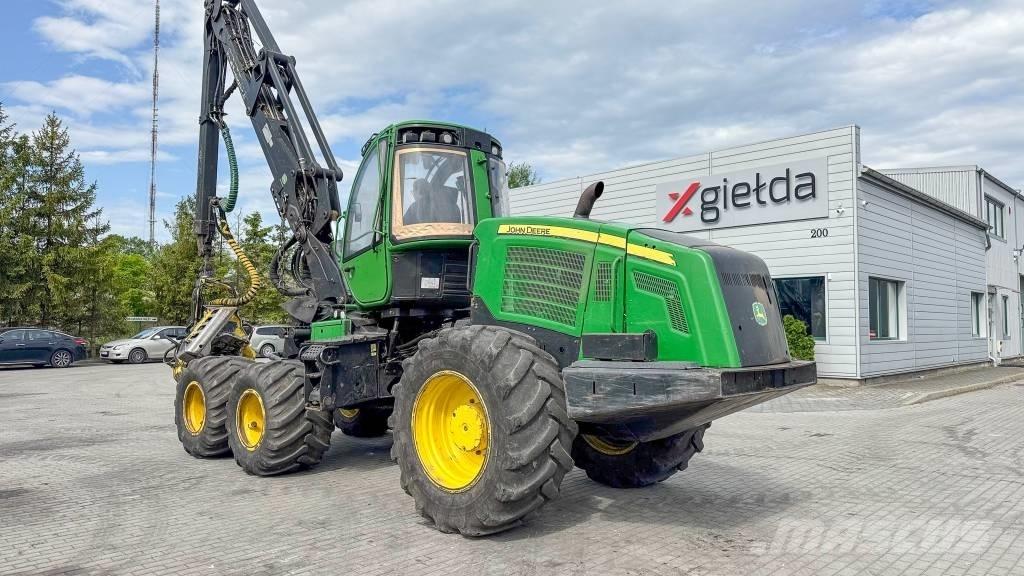 John Deere 1170 E 원목 하베스터
