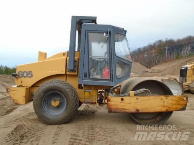 Vibromax W605D 콤비 롤러