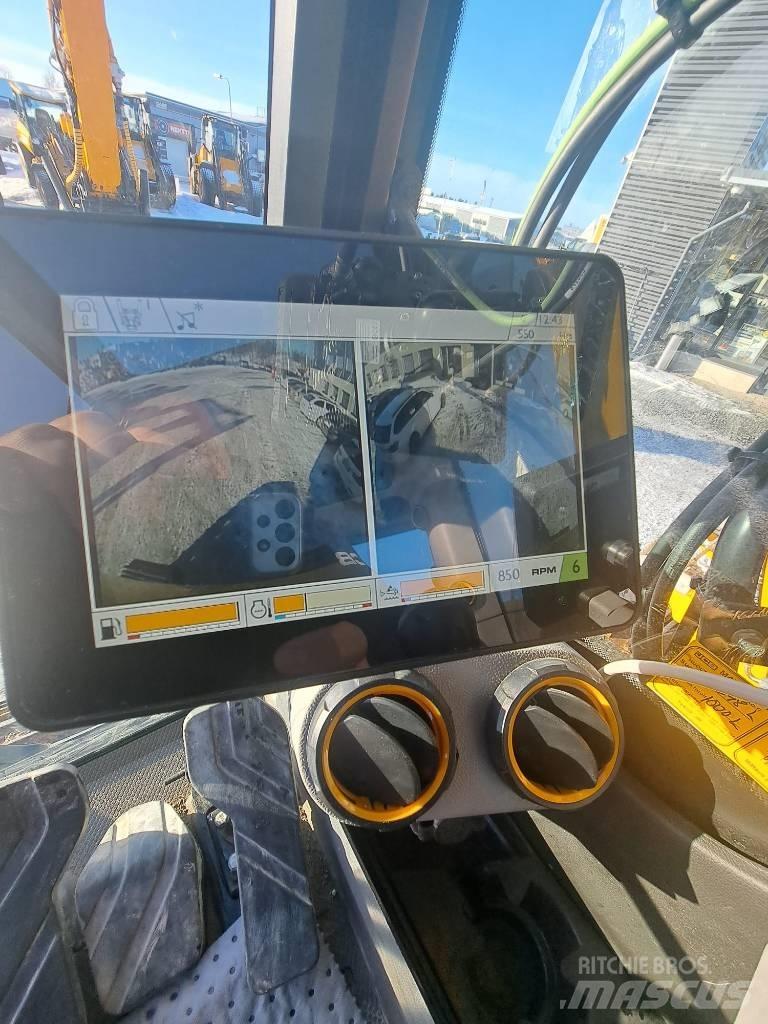 JCB 245 XR 대형 굴삭기 29톤 이상