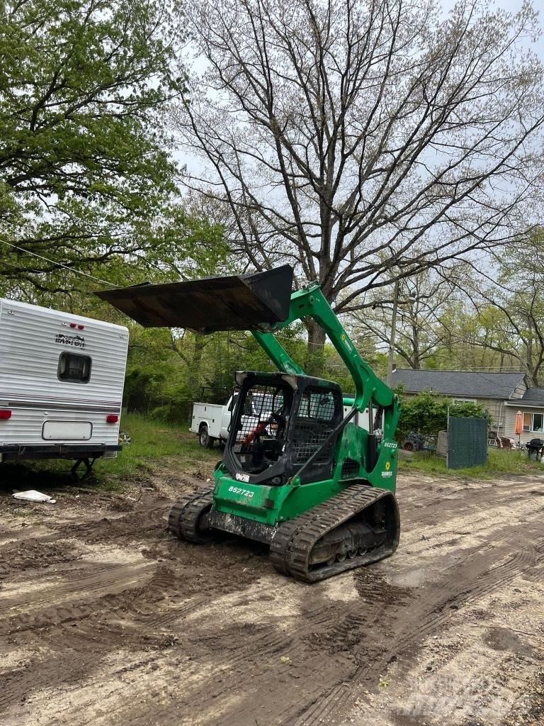 Bobcat T740  스키드로더