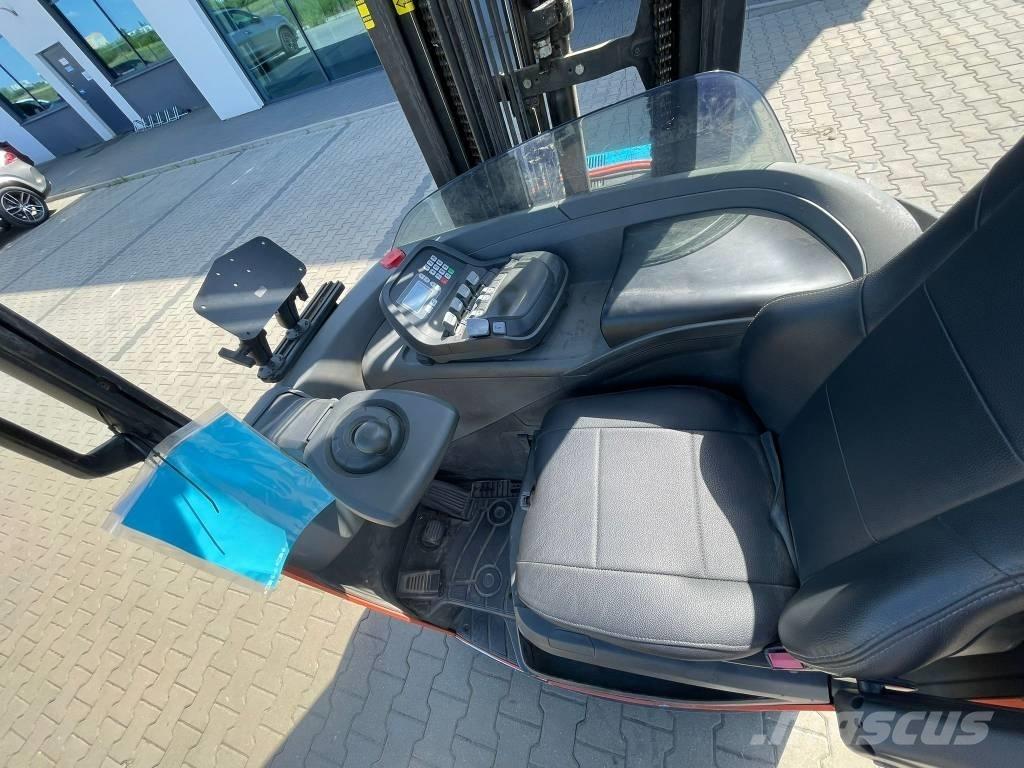 Toyota RRE140H 리치 트럭
