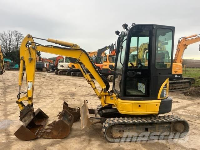 Komatsu PC 26 MR-3 소형 굴삭기 7톤 미만