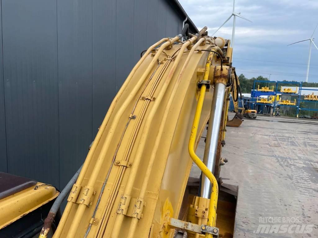 CAT 325LN 대형 굴삭기 29톤 이상