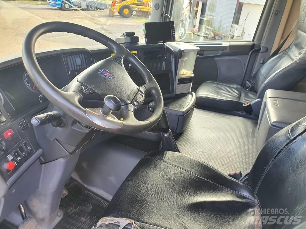 Scania G 360 탱커 트럭