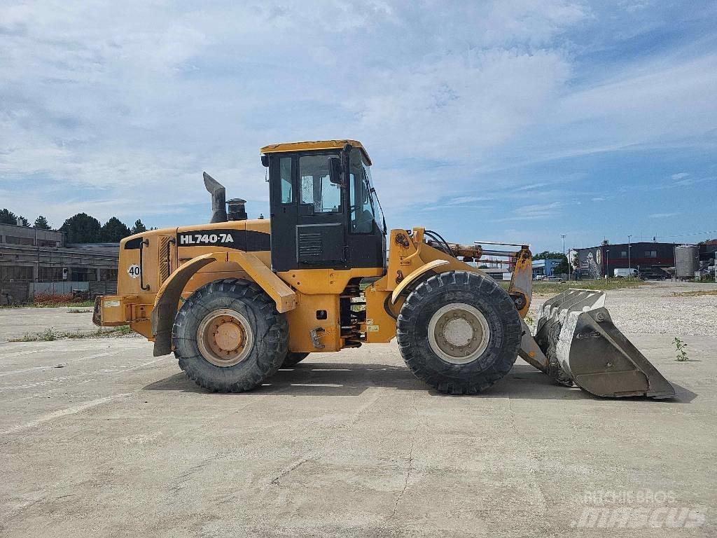 Hyundai HL 740-7 A  휠로우더