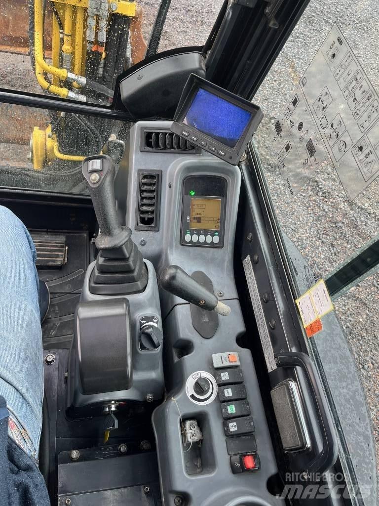 Yanmar Vio 38 소형 굴삭기 7톤 미만
