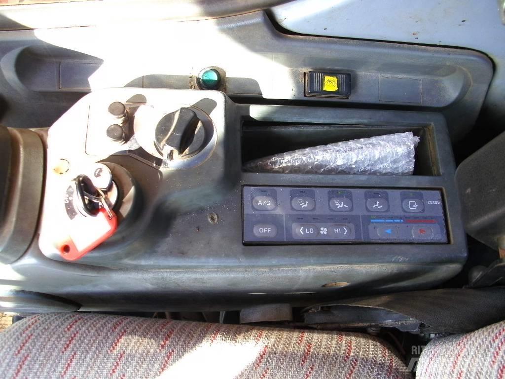 Fiat-Kobelco EX215W  휠 굴삭기
