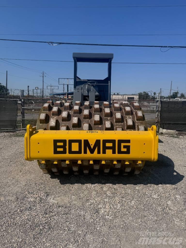 Bomag BW 211 P D-3 싱글 드럼 롤러
