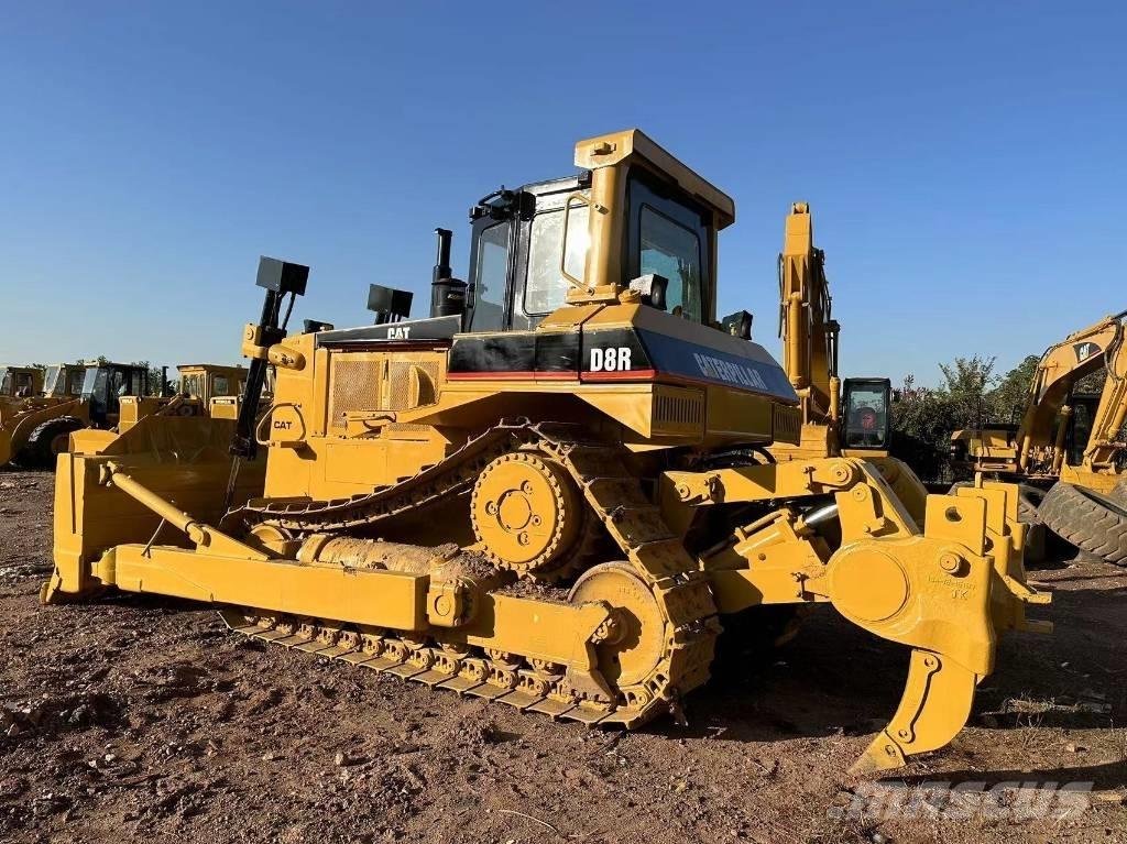 CAT D8R 크롤러 도저