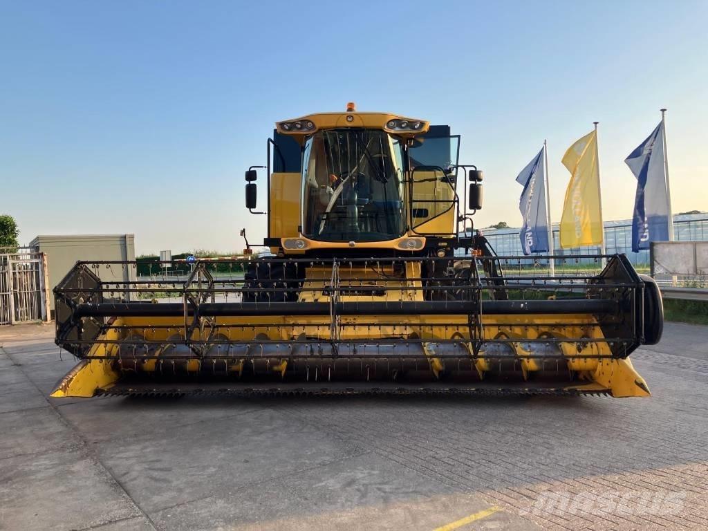New Holland CS 6080 콤바인 수확기