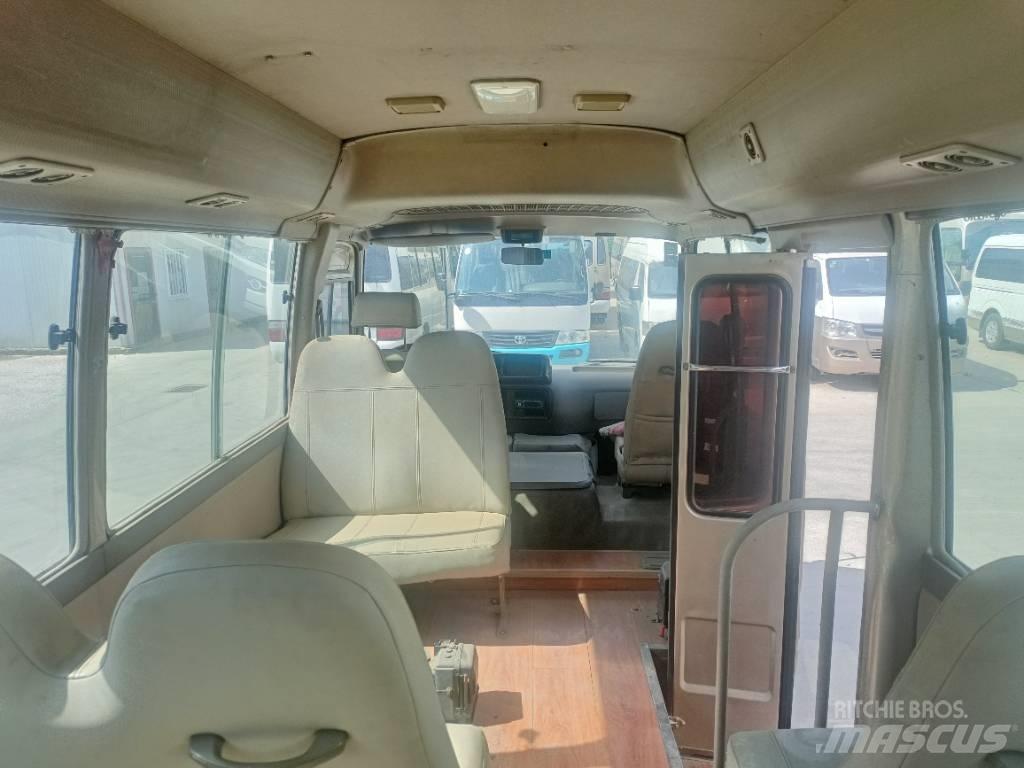Toyota Coaster Bus 미니 버스