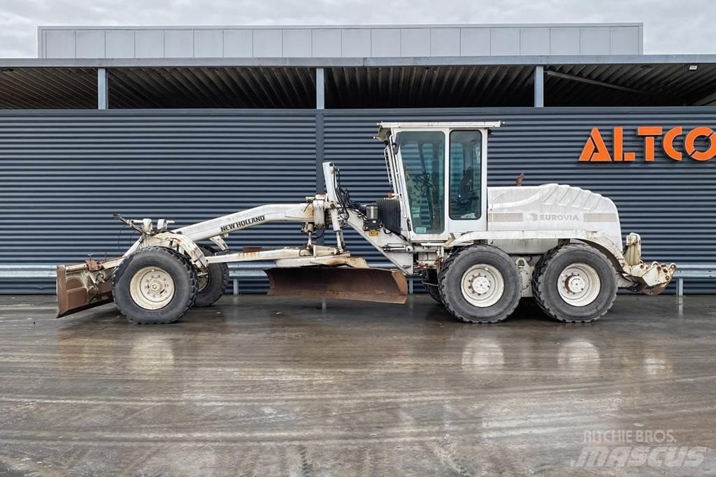 New Holland F156.6 그레이더