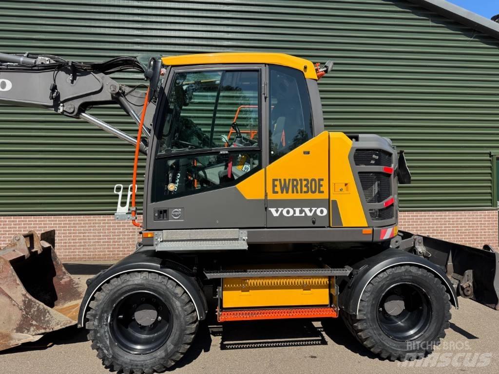 Volvo EWR 130 E  휠로우더