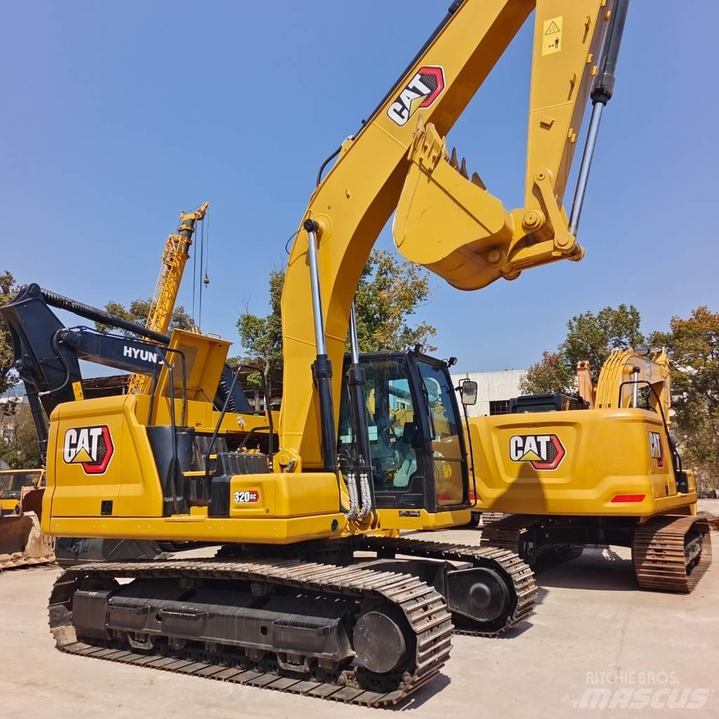 CAT 320 GC 대형 굴삭기 29톤 이상