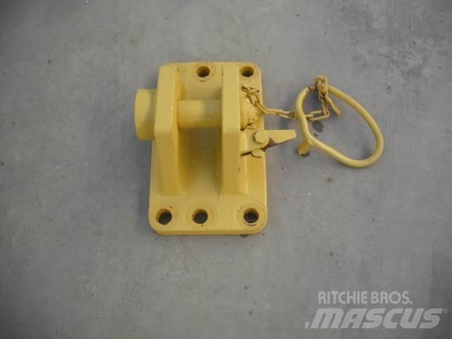 Komatsu D65EX PX 크롤러 도저