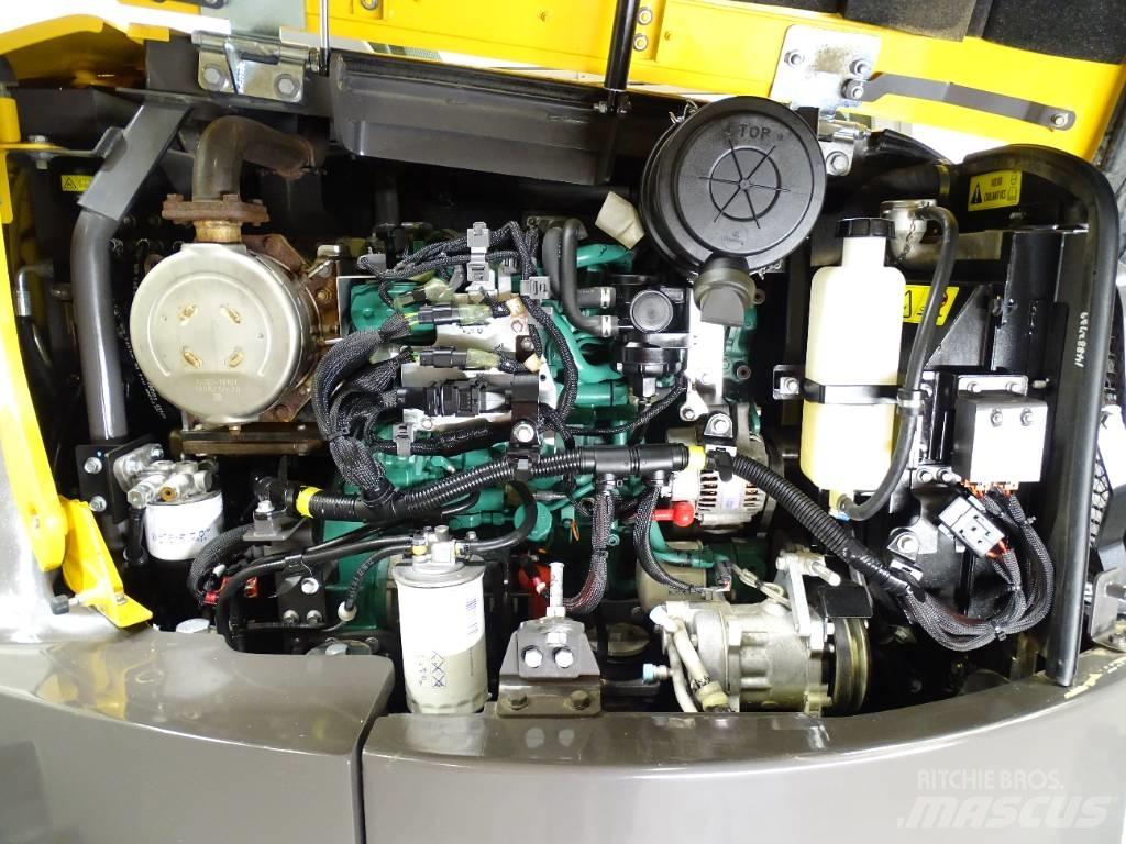 Volvo ECR 88 D 중형굴삭기 7톤-28톤