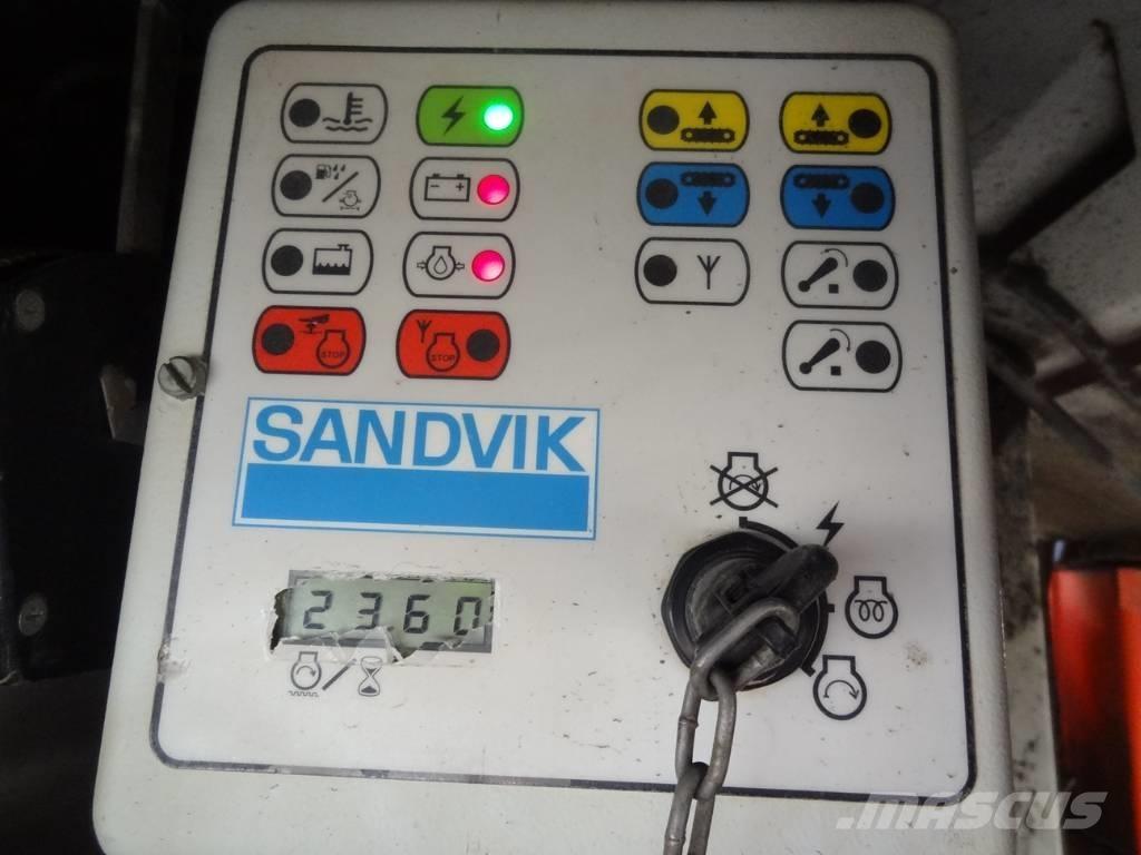 Sandvik QA 450 이동식 선별기