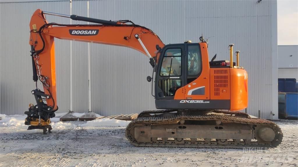 Doosan DX235LCR-5 대형 굴삭기 29톤 이상