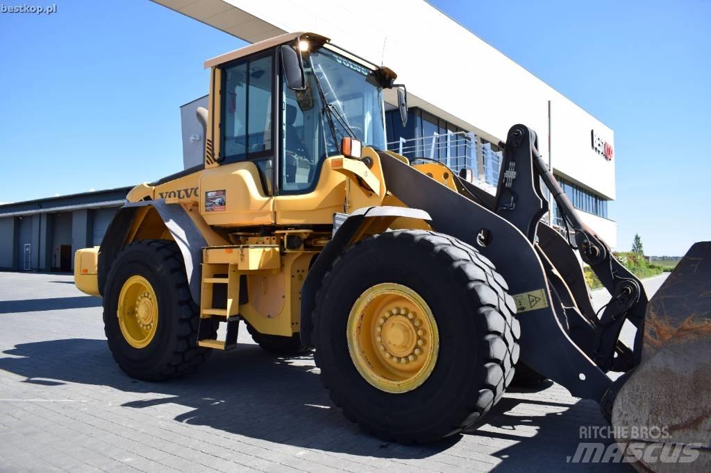 Volvo L 90 F  휠로우더
