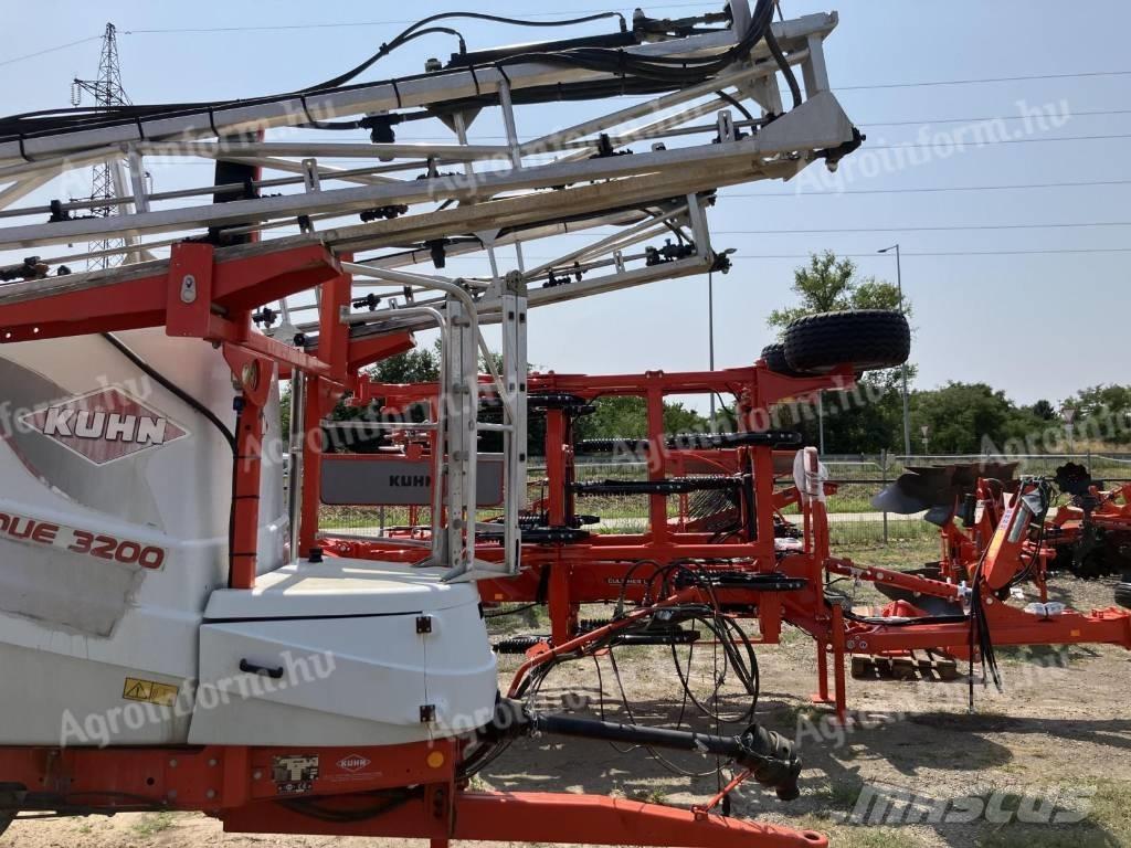 Kuhn Atlantique 3200 견인형 분무기