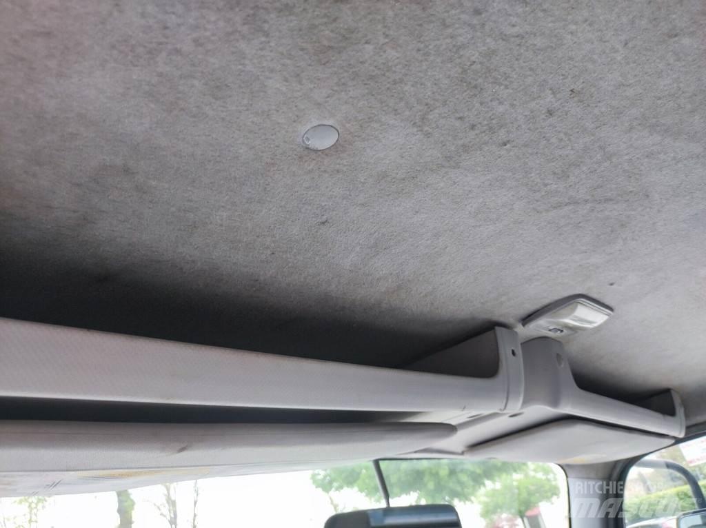 Isuzu 1815 mm 캐빈 및 인테리어