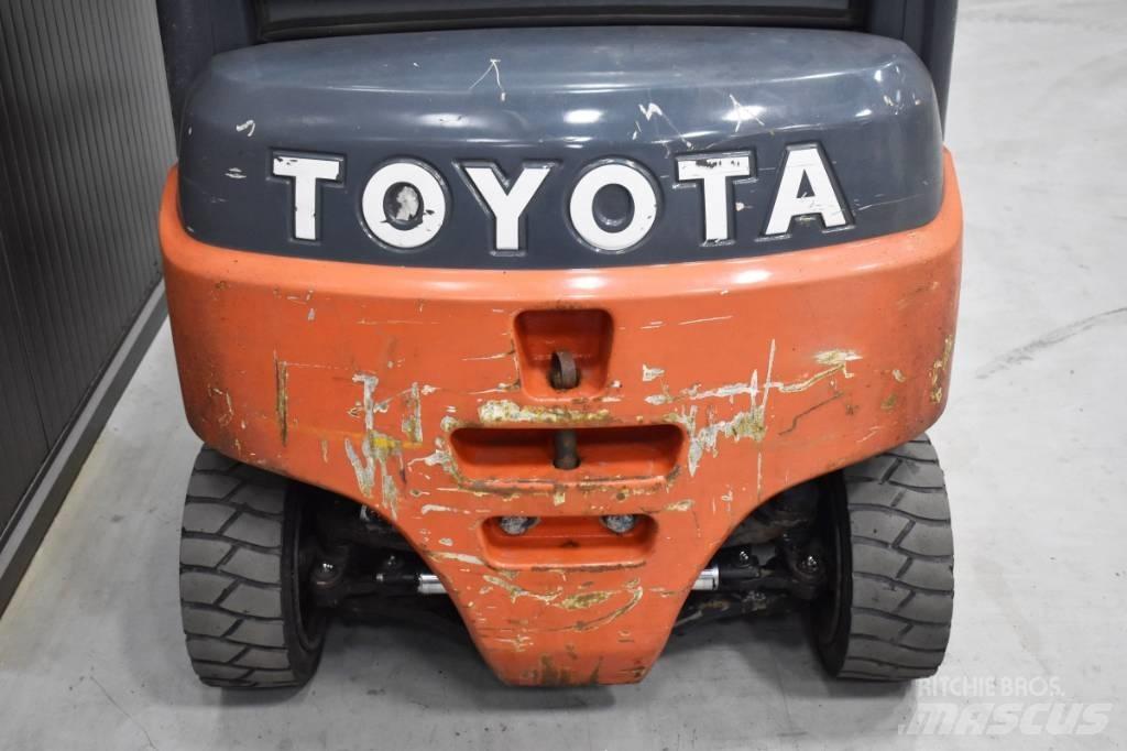 Toyota 8FBM16T 전동 지게차