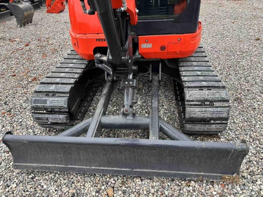 Kubota U 40 소형 굴삭기 7톤 미만