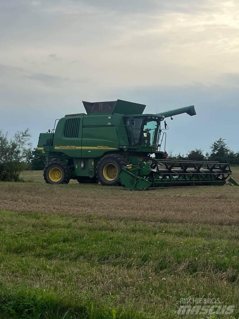 John Deere 9780 CTS 콤바인 수확기