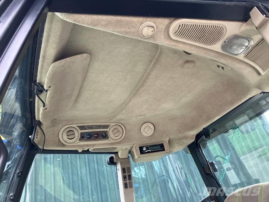 John Deere 5100 R 트랙터