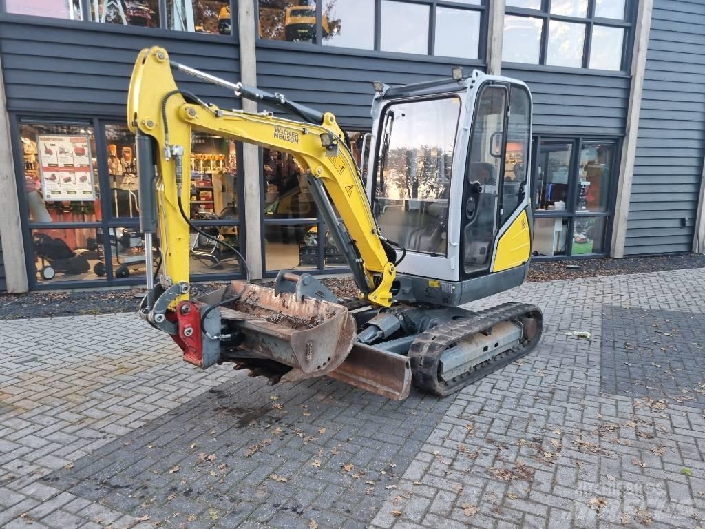 Wacker Neuson ET 24 소형 굴삭기 7톤 미만