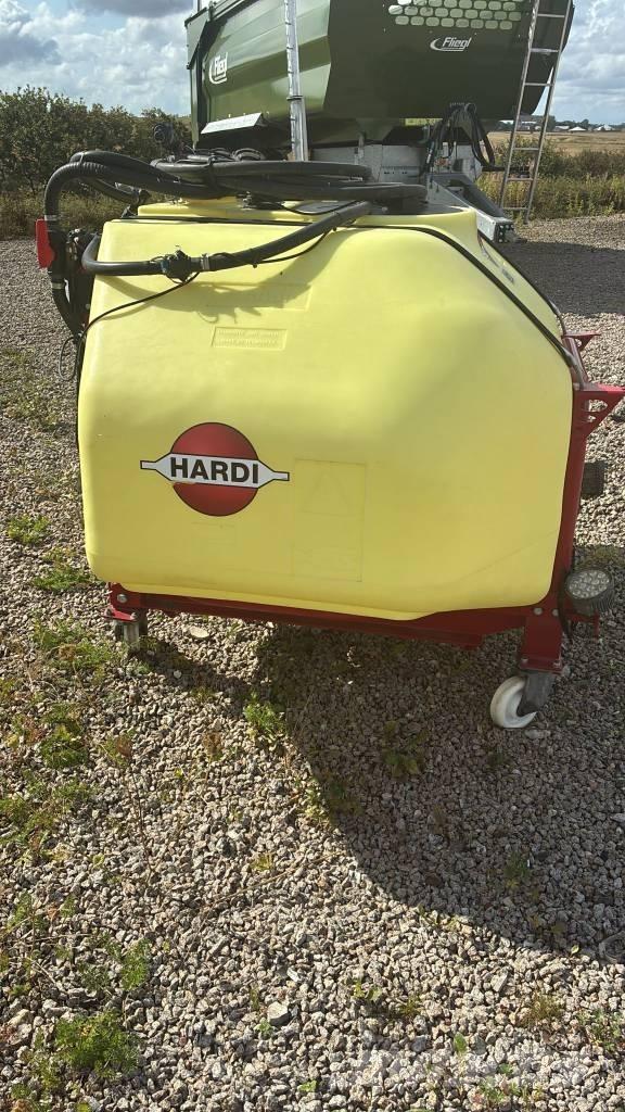 Hardi Fronttank 탑재형 분무기