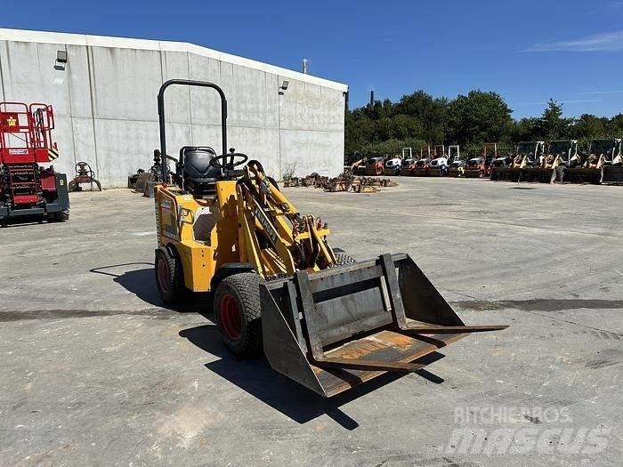 Knikmops KM100  휠로우더