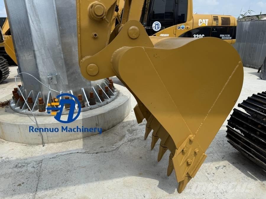 CAT 320B 대형 굴삭기 29톤 이상