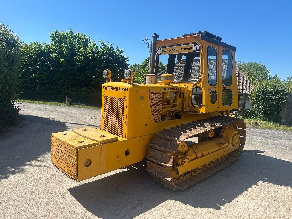 CAT D4d 트랙터