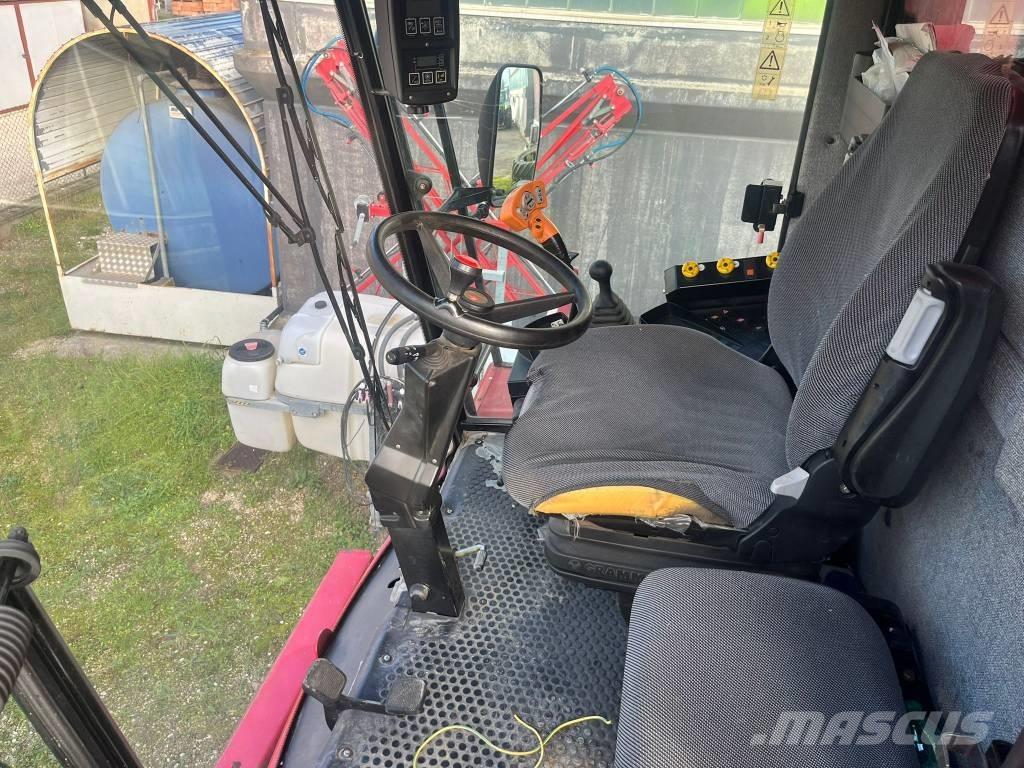 Laverda 25.50 콤바인 수확기