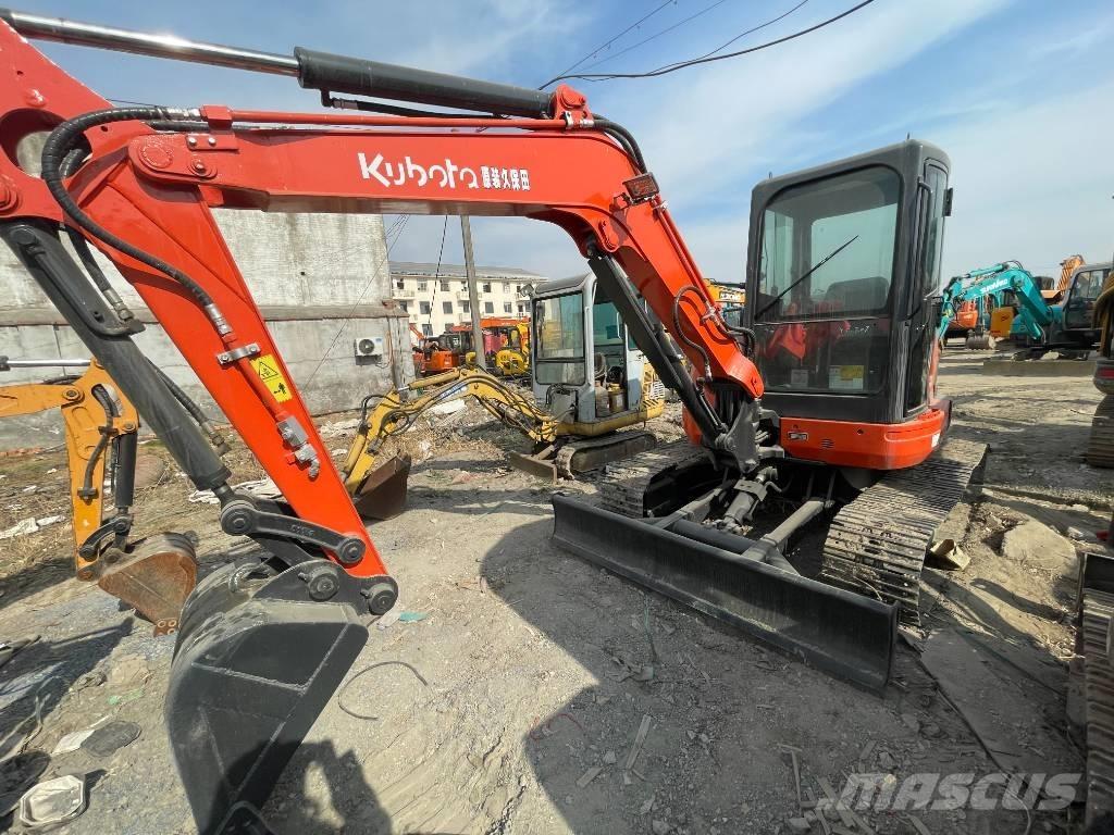 Kubota U 35 소형 굴삭기 7톤 미만