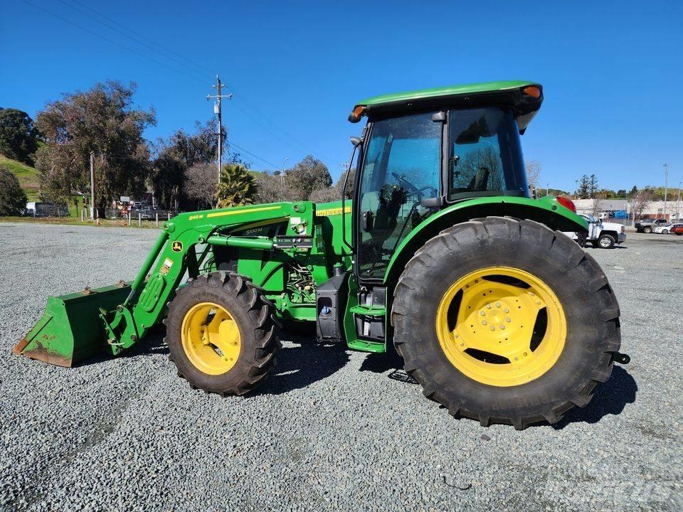John Deere 5100 M 트랙터