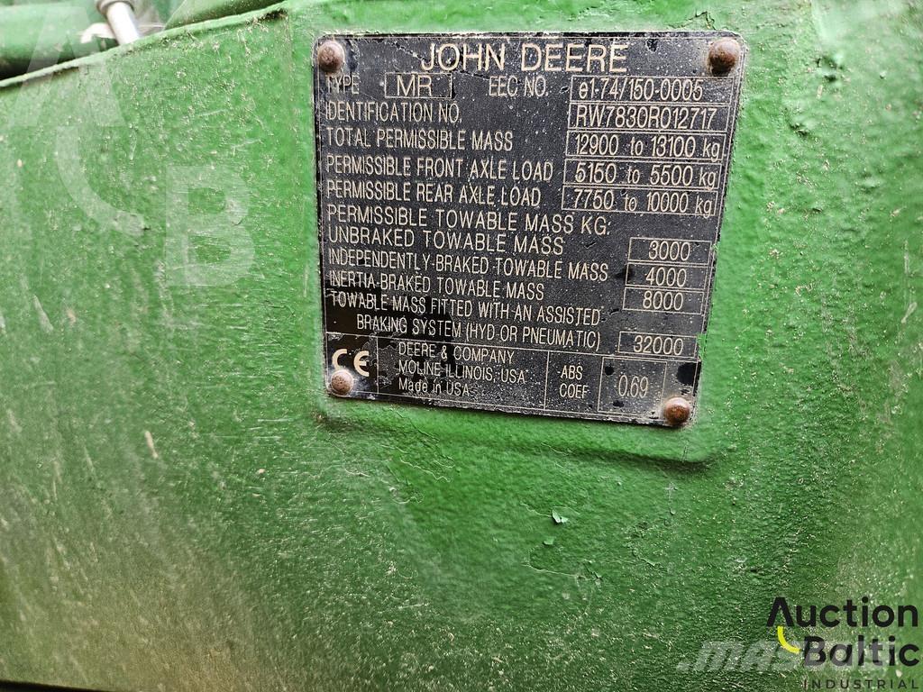 John Deere 7830 트랙터