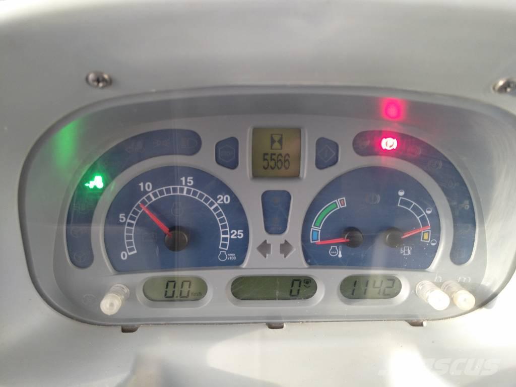 New Holland T 5050 트랙터