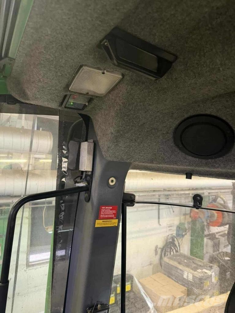 John Deere 1910E 원목 포워더