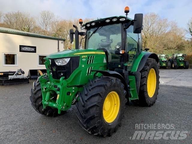 John Deere 6130 R 트랙터
