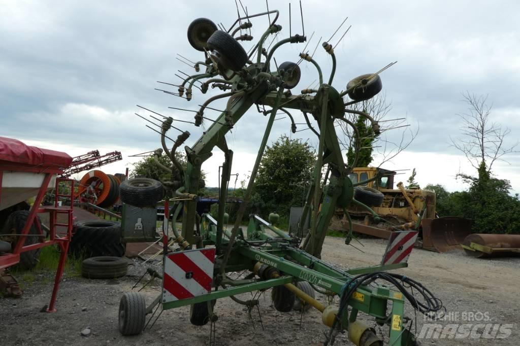 Krone KWT 10.50/8x7 갈퀴 및 테더
