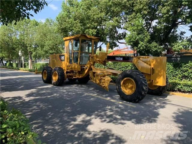 CAT 140H 그레이더