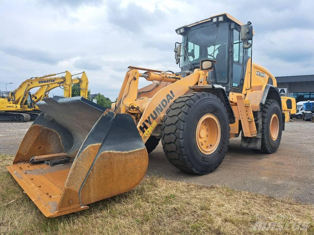 Hyundai HL940  휠로우더