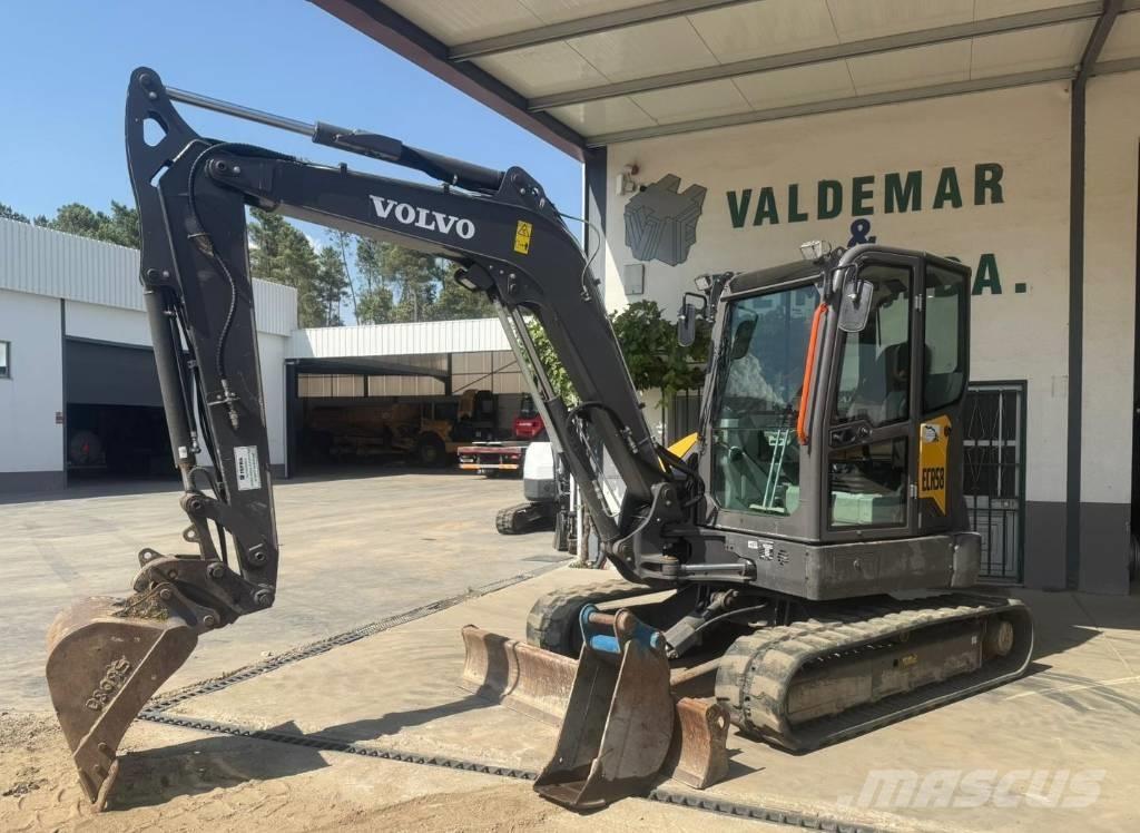 Volvo ECR 58 F 소형 굴삭기 7톤 미만