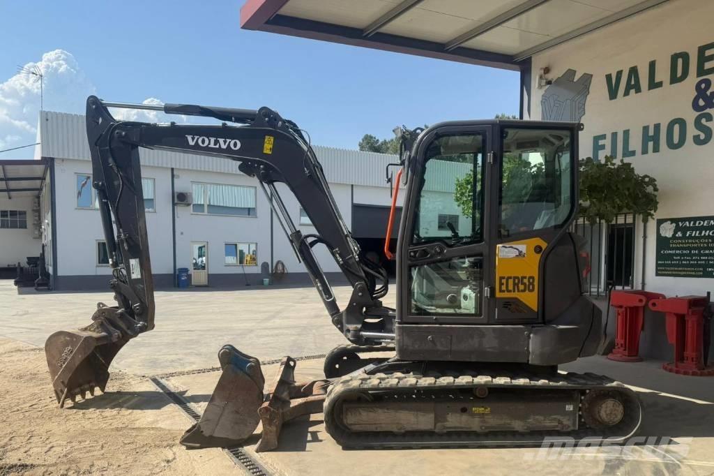 Volvo ECR 58 F 소형 굴삭기 7톤 미만