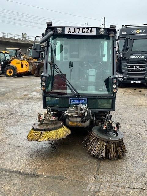 Schmidt Compact 200 도로 청소차