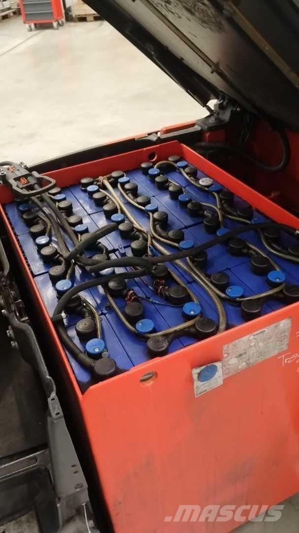 Linde E16H 전동 지게차