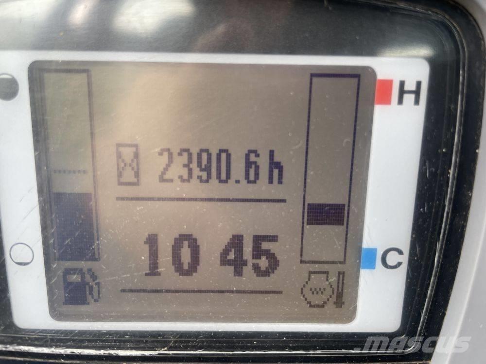 Kubota KX 080-4 중형굴삭기 7톤-28톤