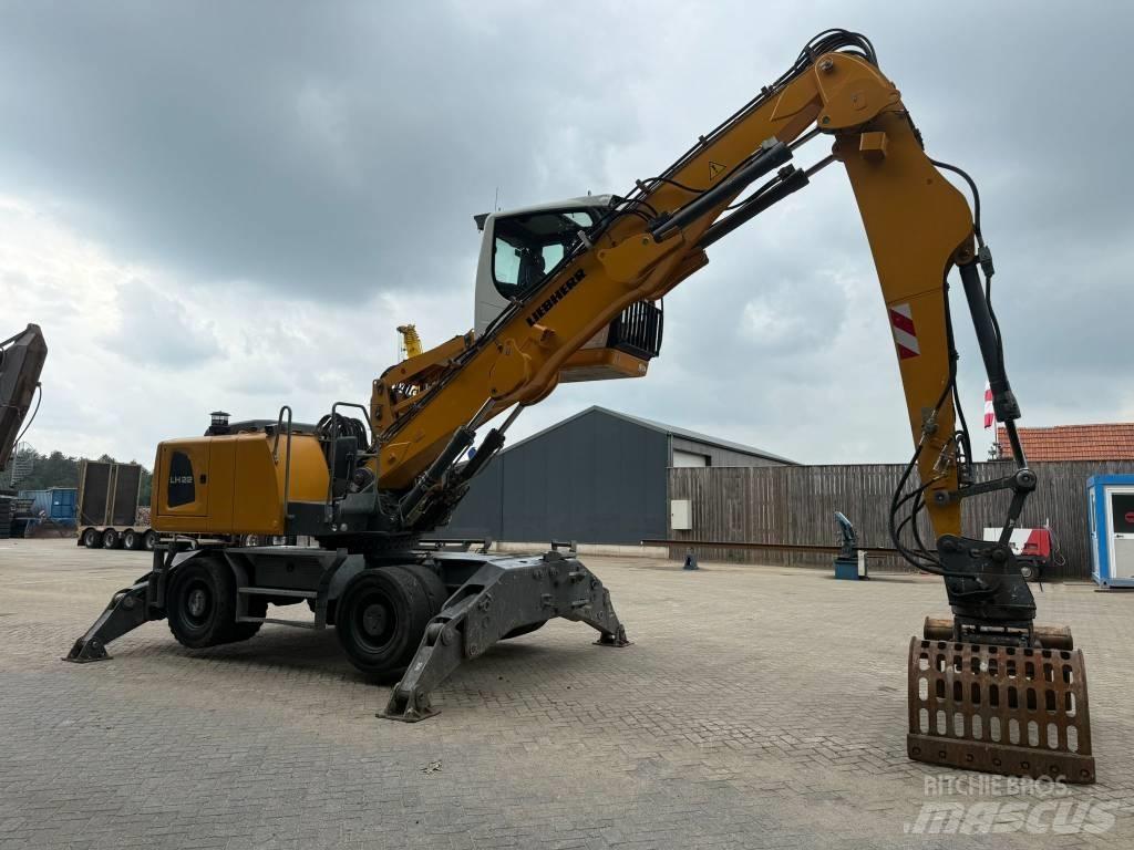 Liebherr LH 22 M 폐기물/산업 처리기